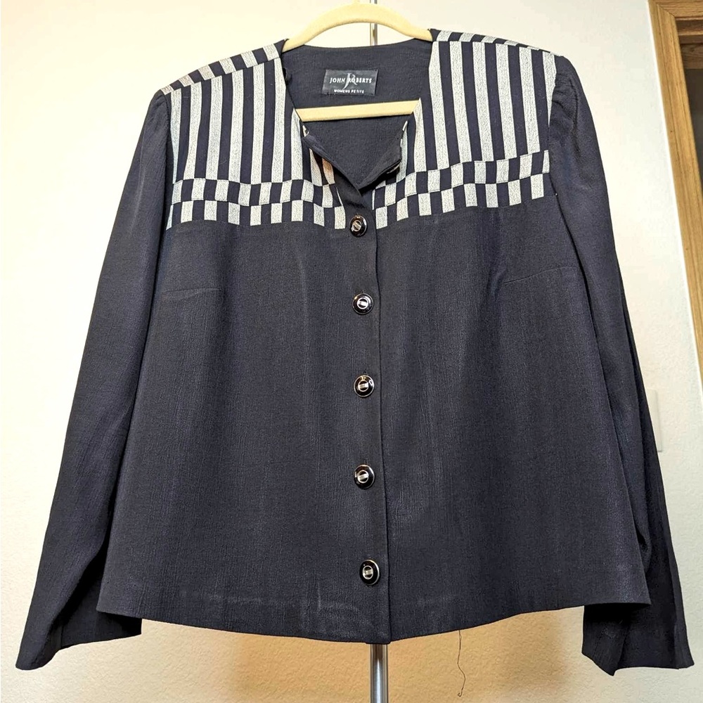 John Roberts Women's Petite Black and Tan Blazer Jacket Size: 18